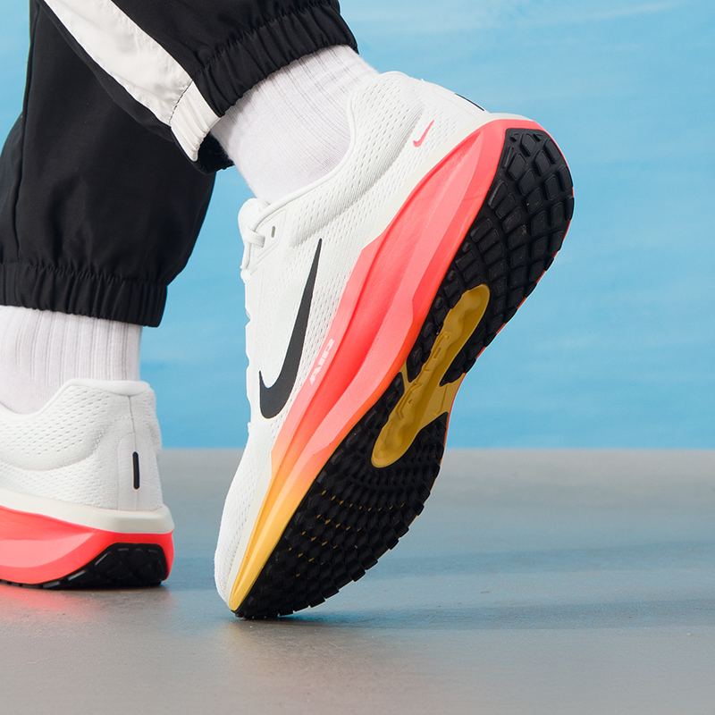 Scarpe da uomo Nike originali, - Lightweight Road Running Shoes recensione e prezzo